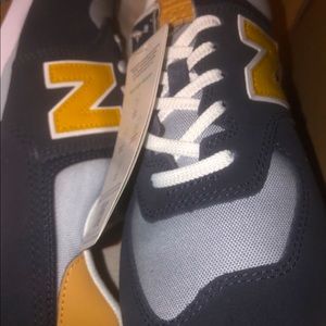 NEW BALANCE ATHLETIC CLIUB 574